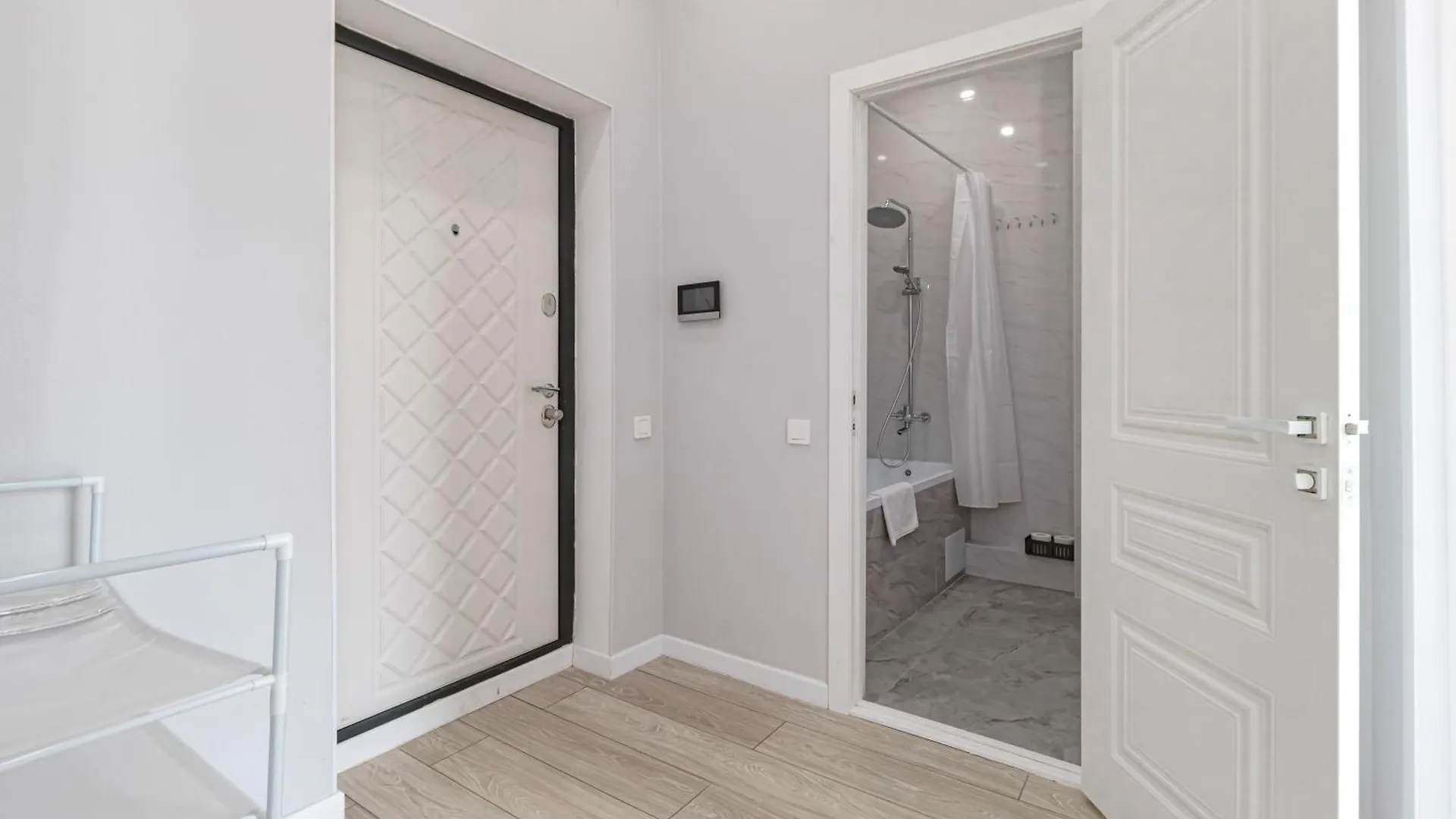 Apart Astana: Botanical Garden Adjacent Retreat Apartment 0*, Nur-Sultan (Astana)